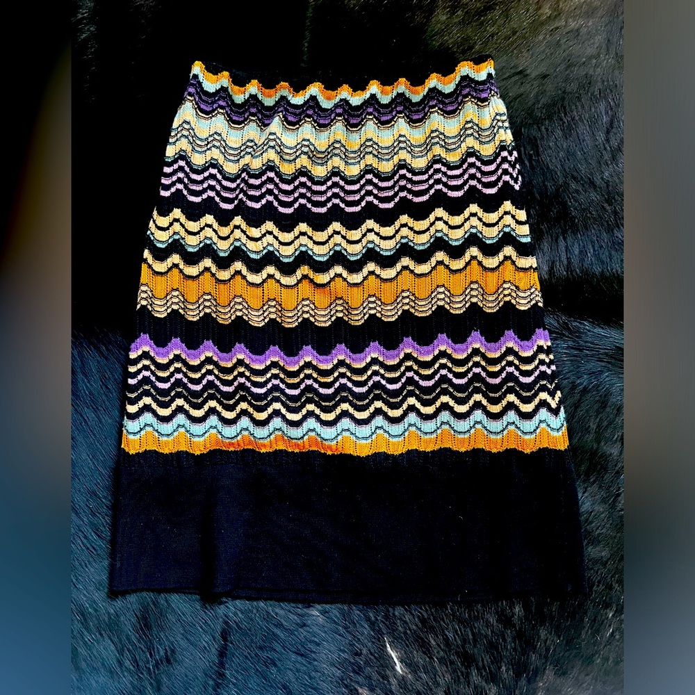 MISSONI classic mini skirt size 38 small made in Italy very good condition